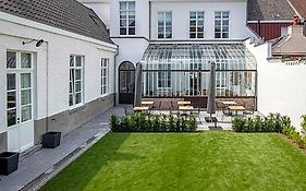 Bed&Breakfast Jezuietenplein 21